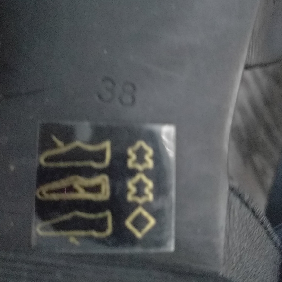 Beautiful genuine leather shoes by free people - Picture 9 of 12